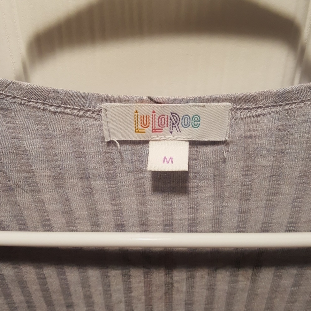 Lularoe Sarah, medium - Picture 2 of 4